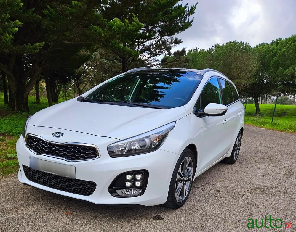 2016' Kia Ceed Sw photo #1