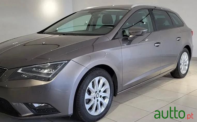 2015' SEAT Leon photo #1