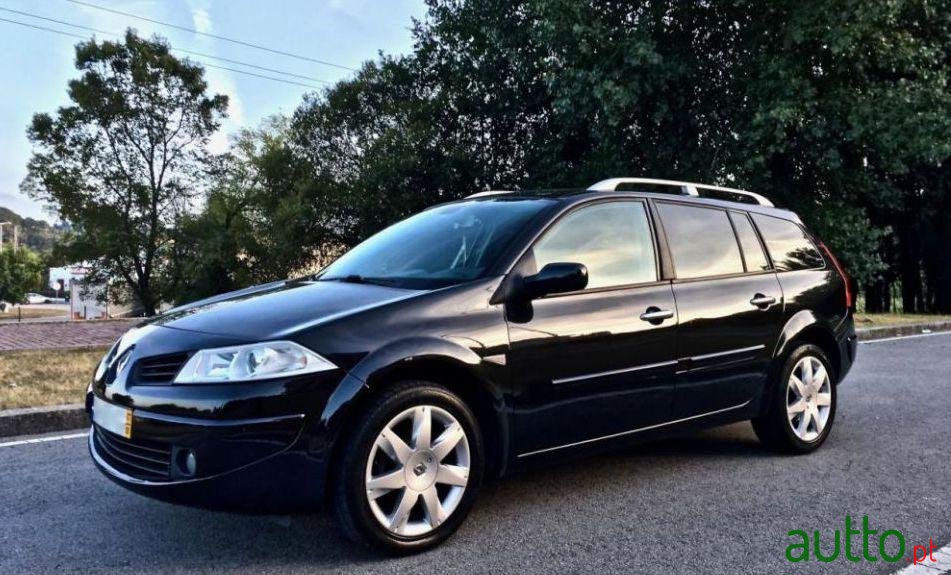 2007' Renault Megane Break photo #1