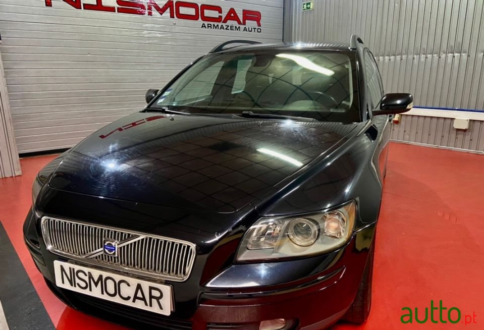 2006' Volvo V50 photo #2