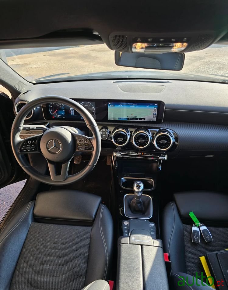 2020' Mercedes-Benz Classe A photo #6