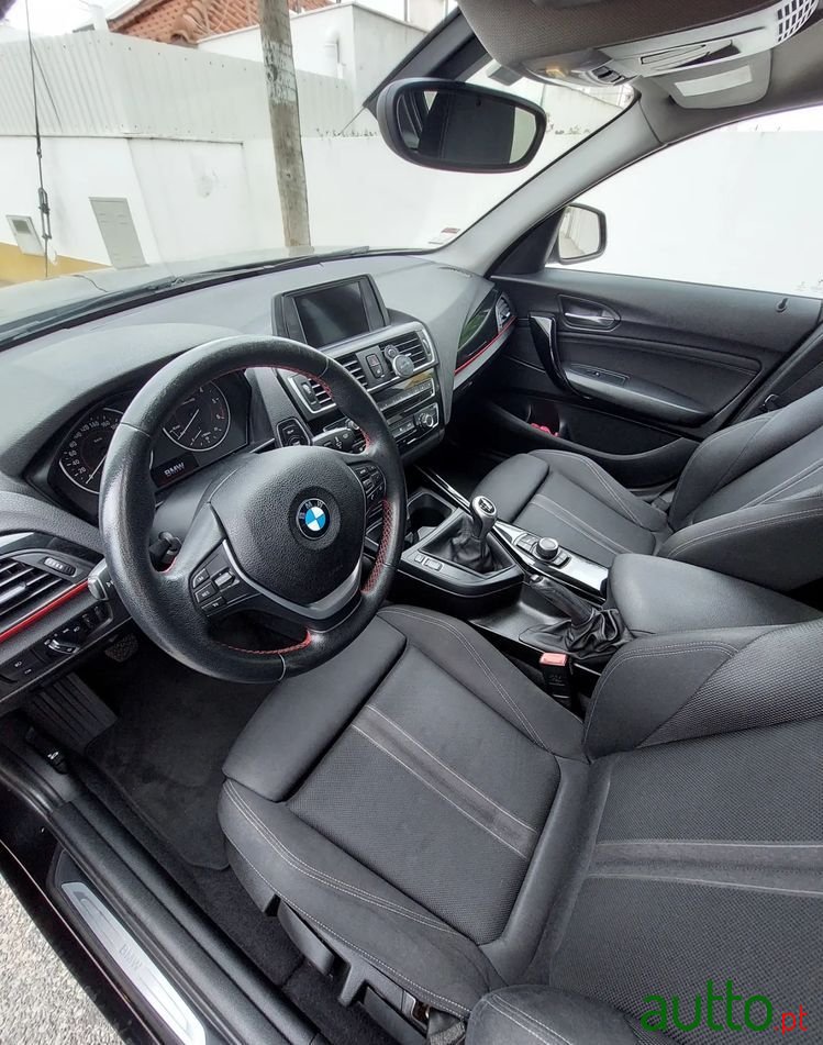 2016' BMW 116 Sport photo #2