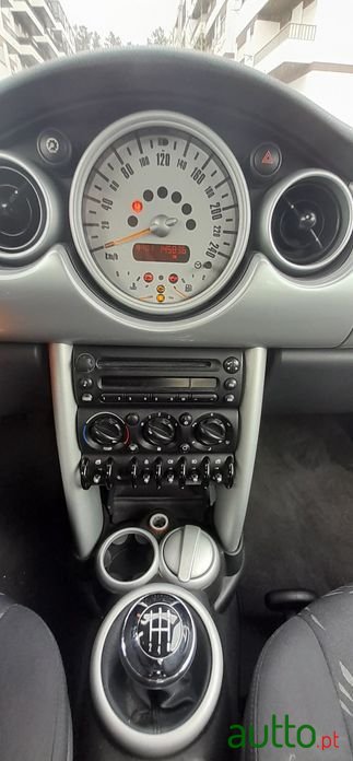 2009' MINI One photo #4