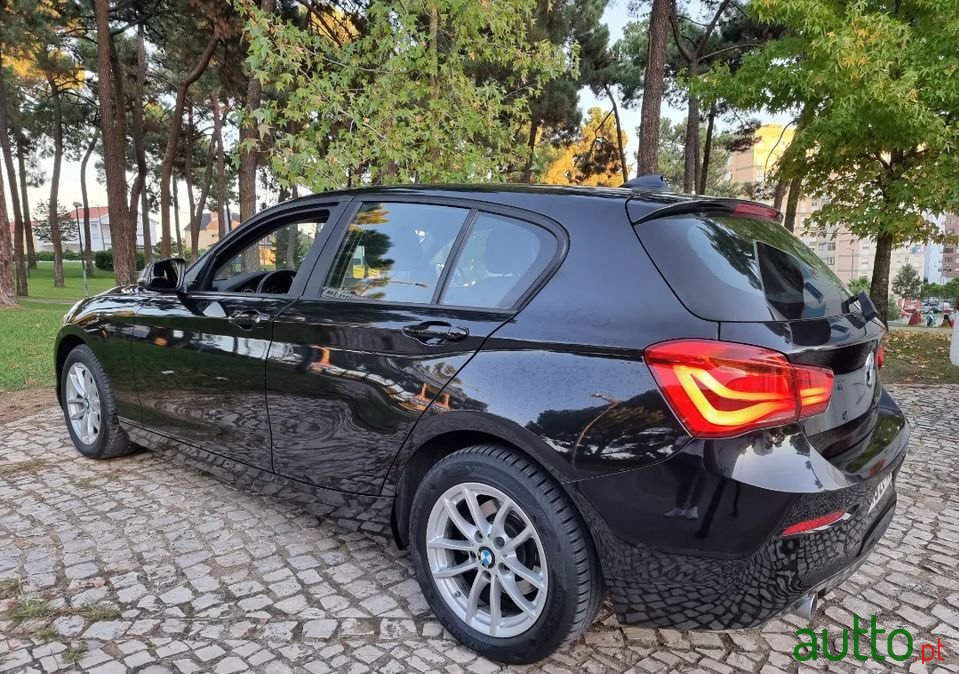 2017' BMW 116 photo #5