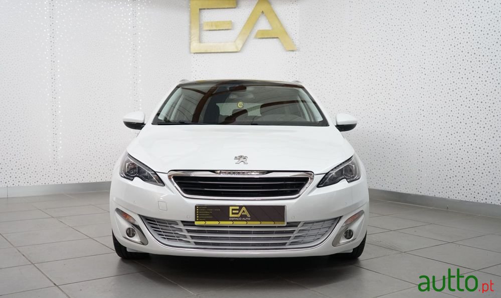 2015' Peugeot 308 Sw photo #2