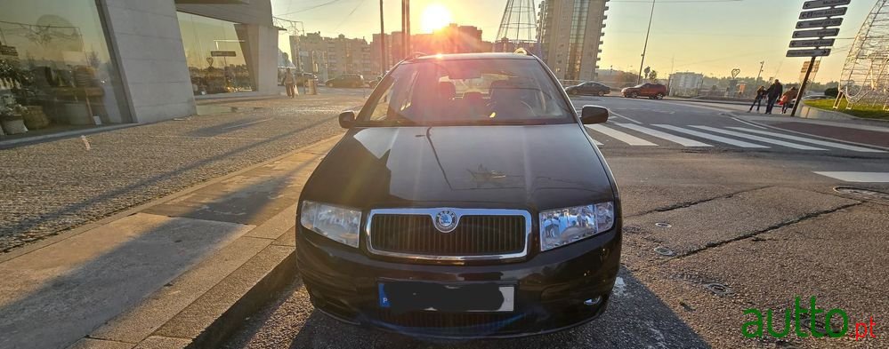 2005' Skoda Fabia photo #4