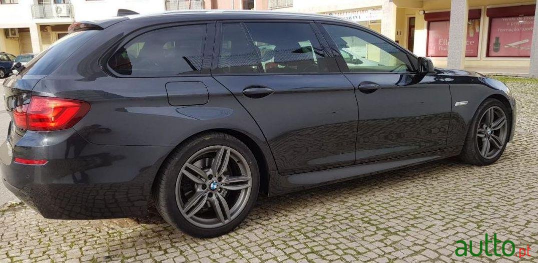 2013' BMW 520 Pack M photo #2