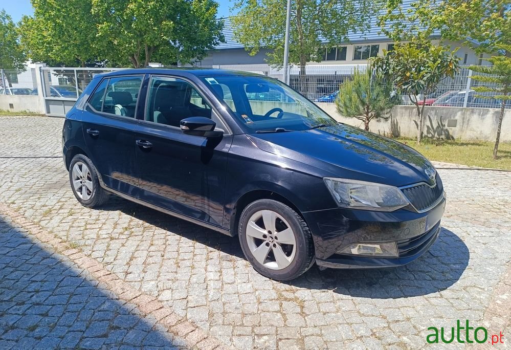 2015' Skoda Fabia 1.4 Tdi Style photo #1