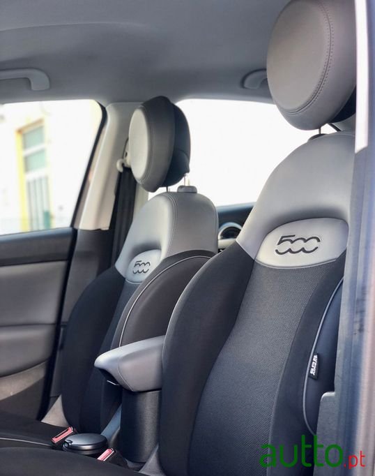 2016' Fiat 500X photo #5