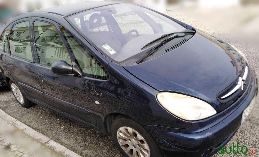 2002' Citroen Xsara Picasso 1.6 photo #1