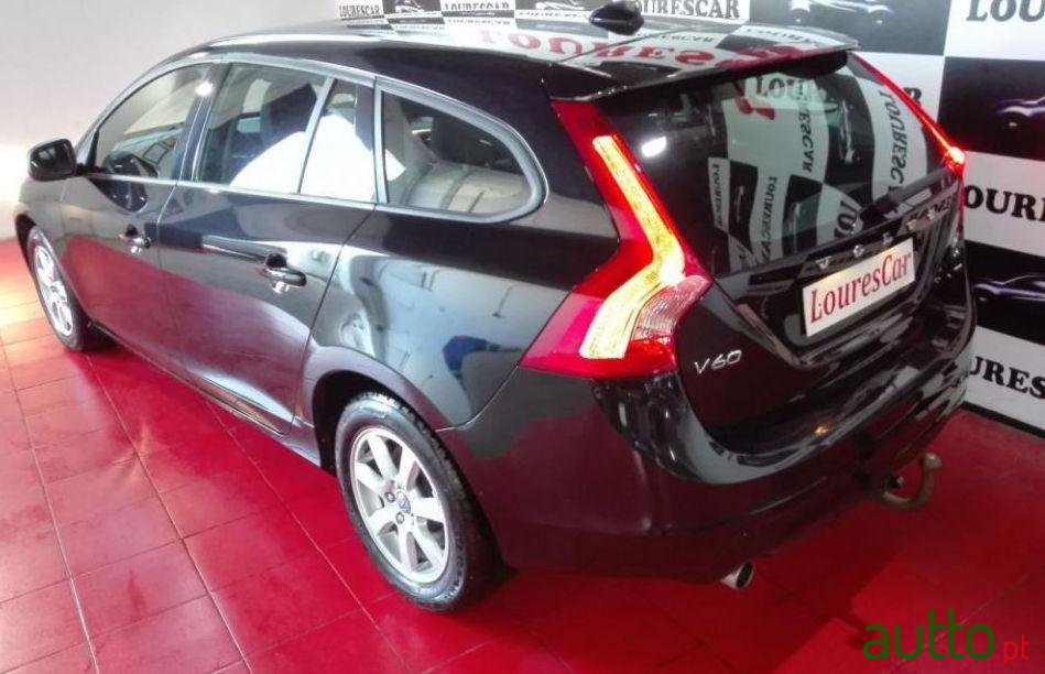 2014' Volvo V60 photo #2