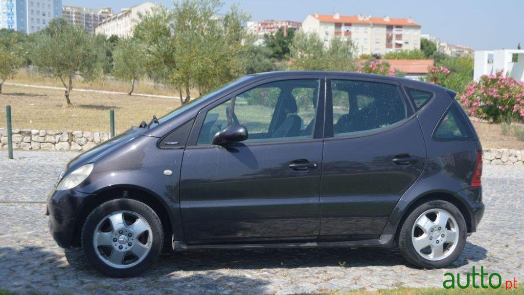 1999' Mercedes-Benz A-170 Cdi photo #1