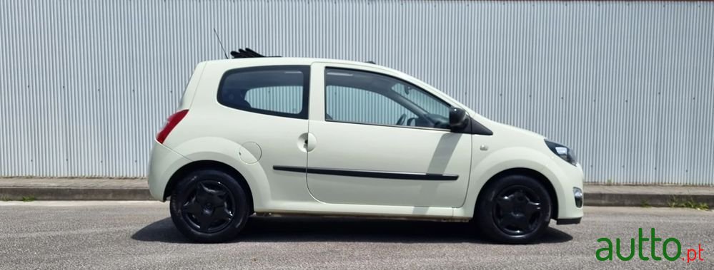 2012' Renault Twingo photo #5