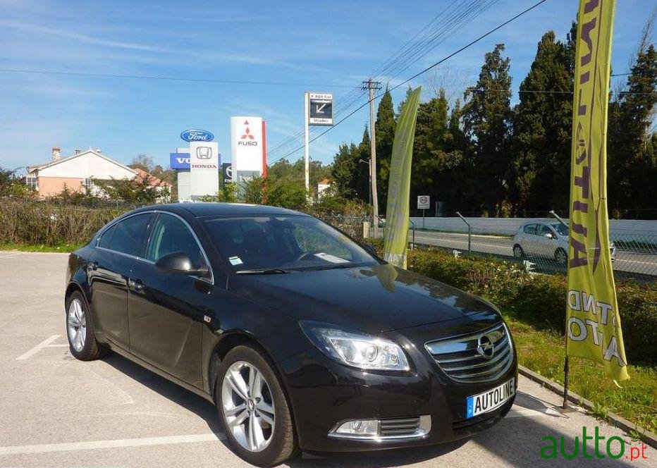 2013' Opel Insignia 2.0 Cdti Cosmo photo #1