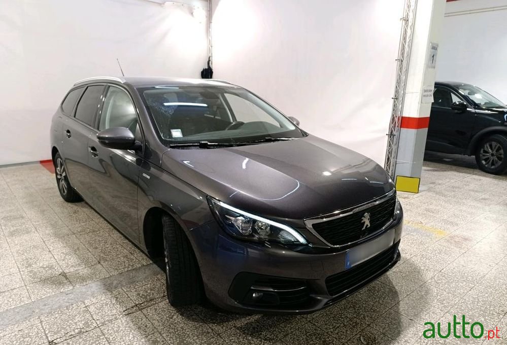 2021' Peugeot 308 Sw photo #4
