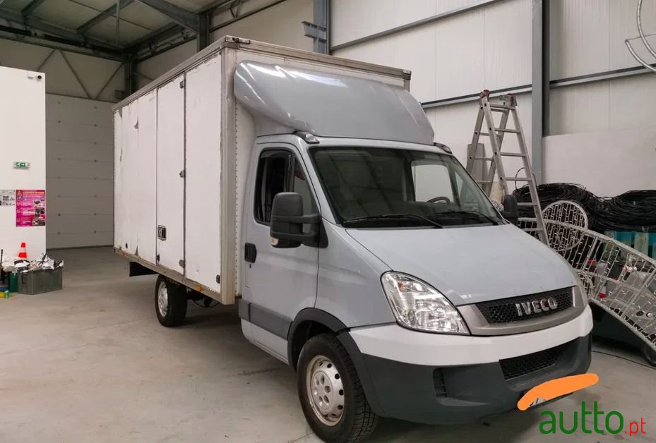 2011' Iveco photo #1