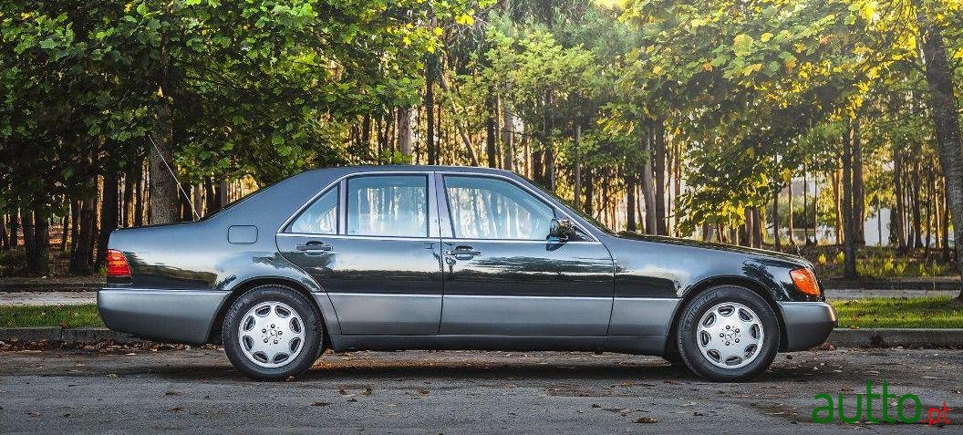 1993' Mercedes-Benz S-300 Se 3200 photo #2