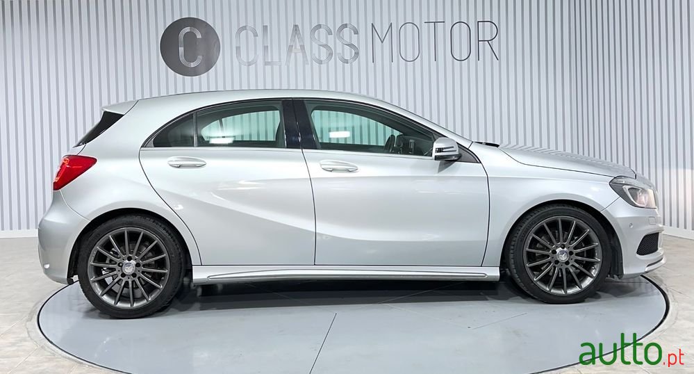 2015' Mercedes-Benz Classe A photo #4