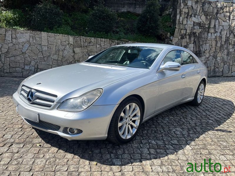 2008' Mercedes-Benz Classe Cls Cdi photo #1