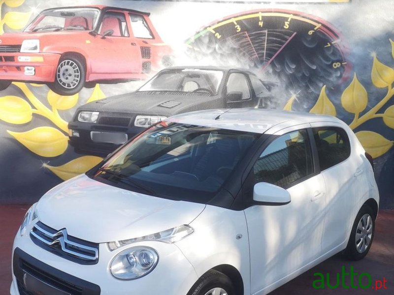 2018' Citroen C1 1.0 Vti Feel photo #3