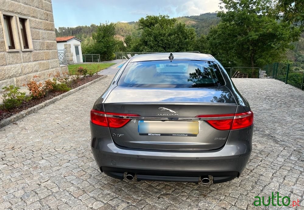 2018' Jaguar XF 2.0 D Prestige photo #6