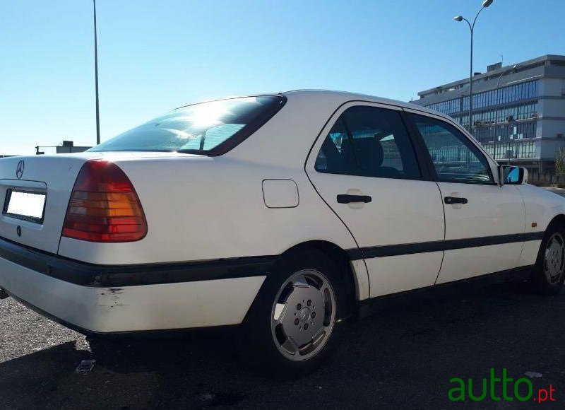 1994' Mercedes-Benz C-180 Espirit photo #1