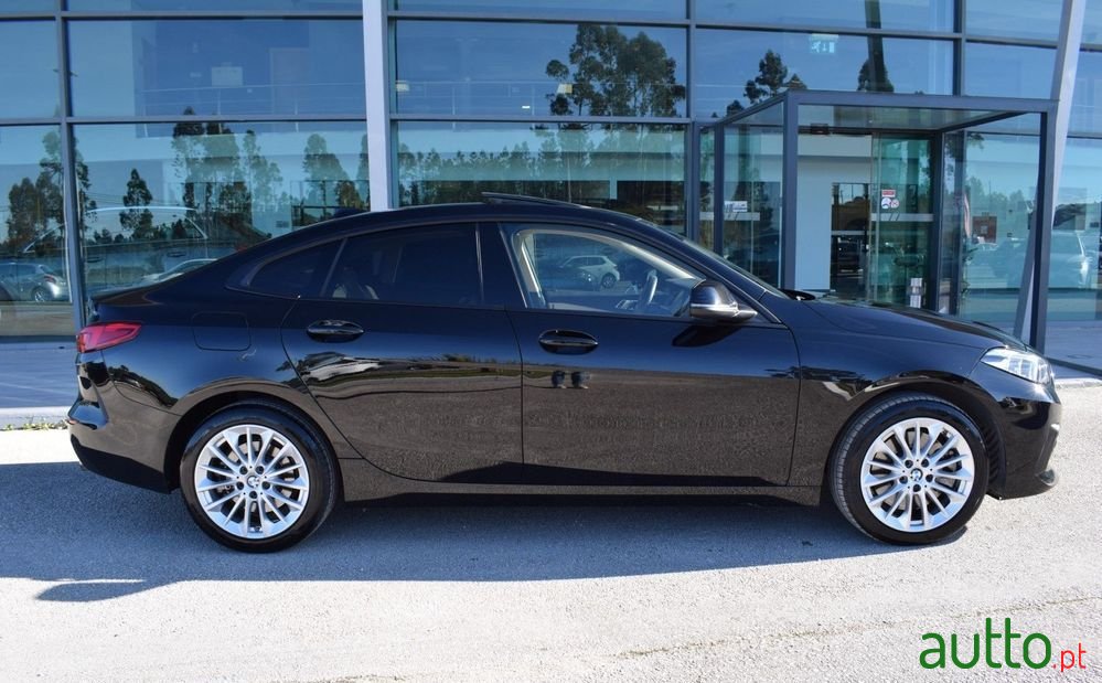 2020' BMW Série 2 D Line Luxury photo #6
