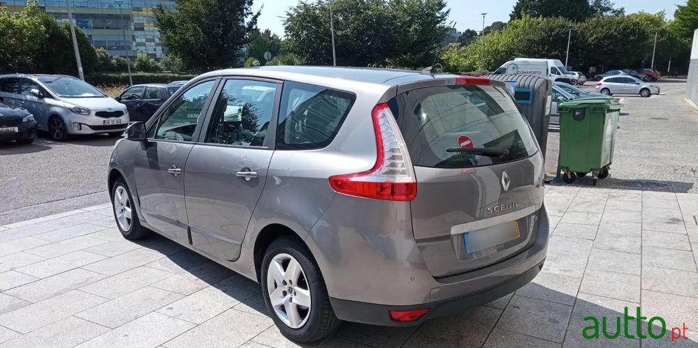 2014' Renault Grand Scenic Energy photo #6