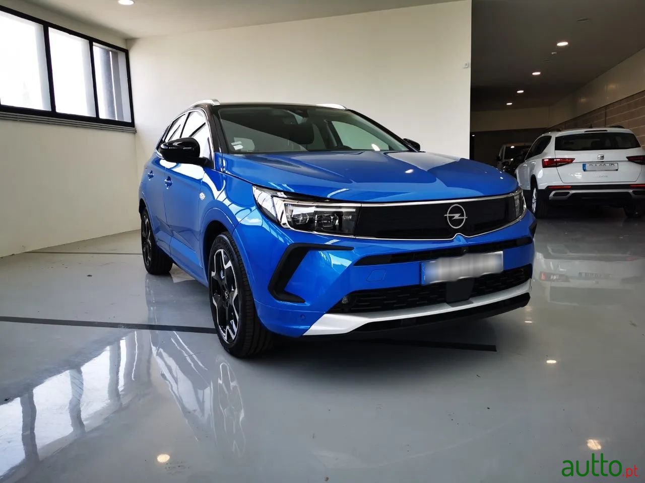 2022' Opel Grandland photo #3