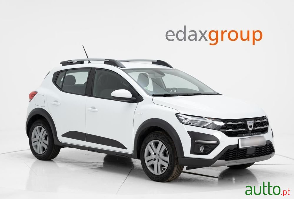 2022' Dacia Sandero photo #1