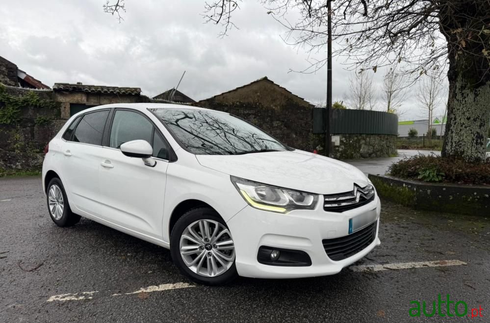 2015' Citroen C4 photo #1