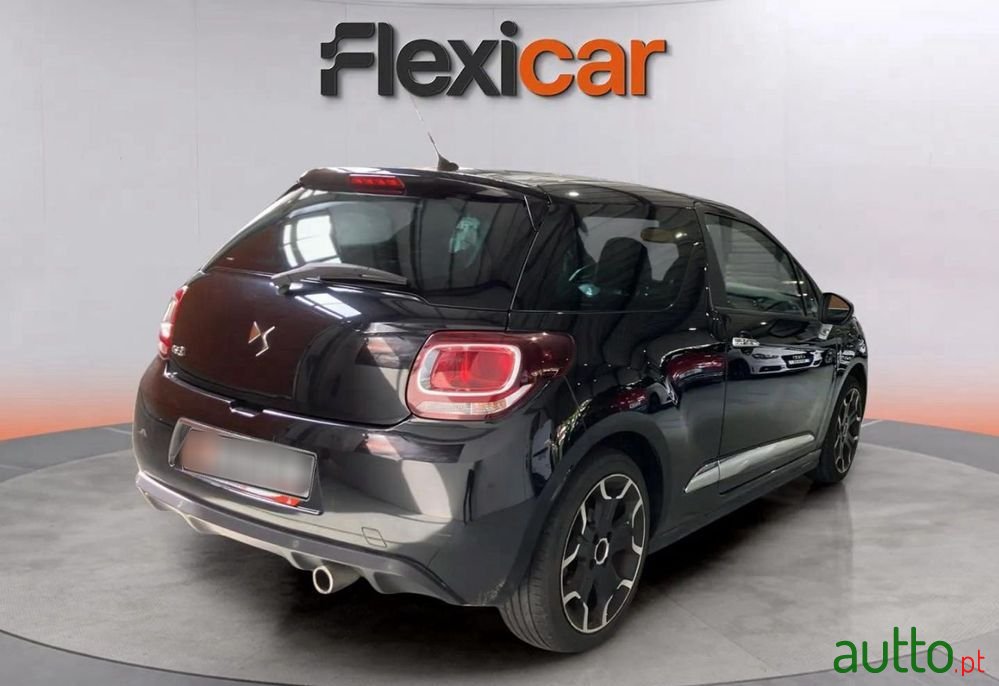 2016' Citroen DS3 photo #6