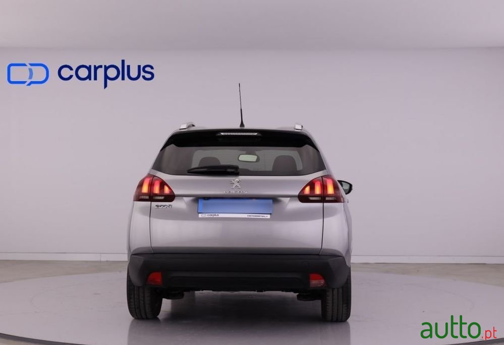 2019' Peugeot 2008 photo #6