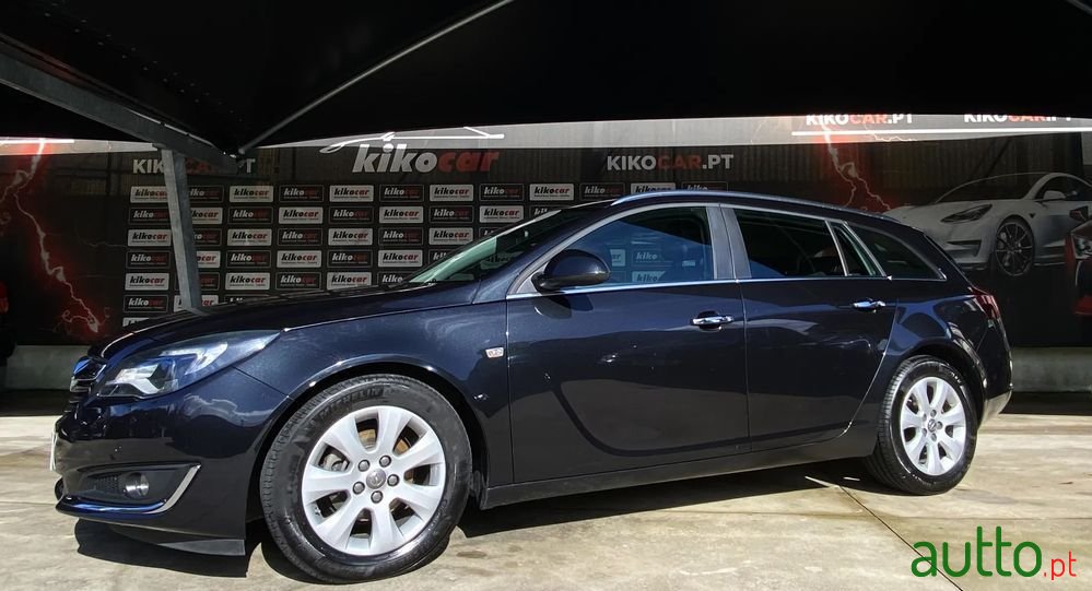 2016' Opel Insignia Sports Tourer photo #2