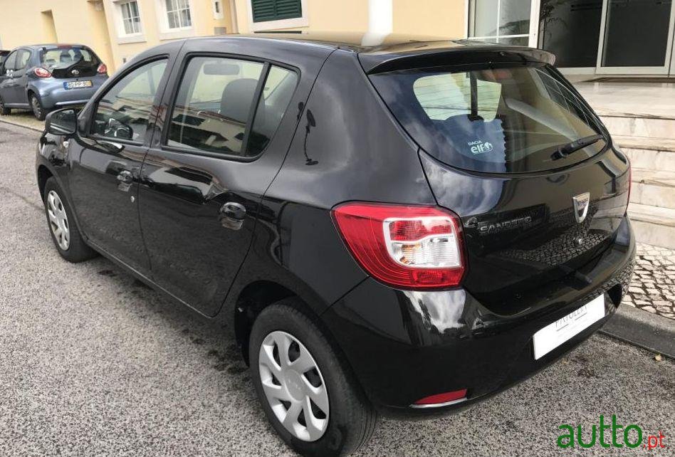 2013' Dacia Sandero 1.2 16V Dynamic Bi-Fuel photo #1