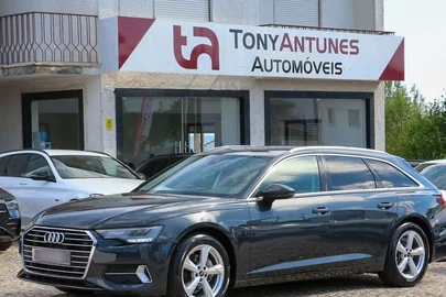 2023' Audi A6 Avant S Tronic