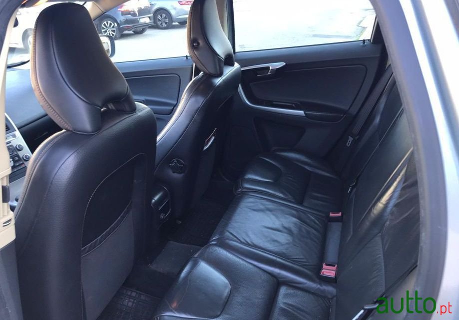 2009' Volvo Xc-60 photo #6