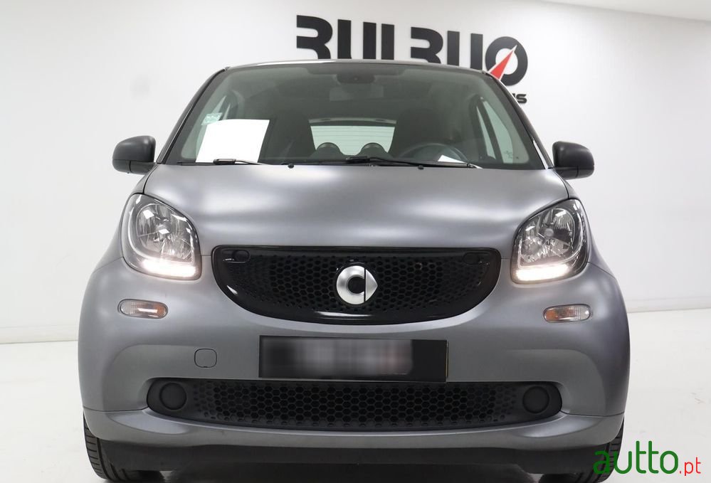 2019' Smart Fortwo 1.0 Passion 71 photo #5