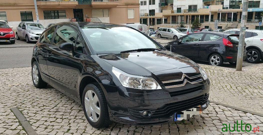 2005' Citroen C4 1.4 16V. Coupé photo #1