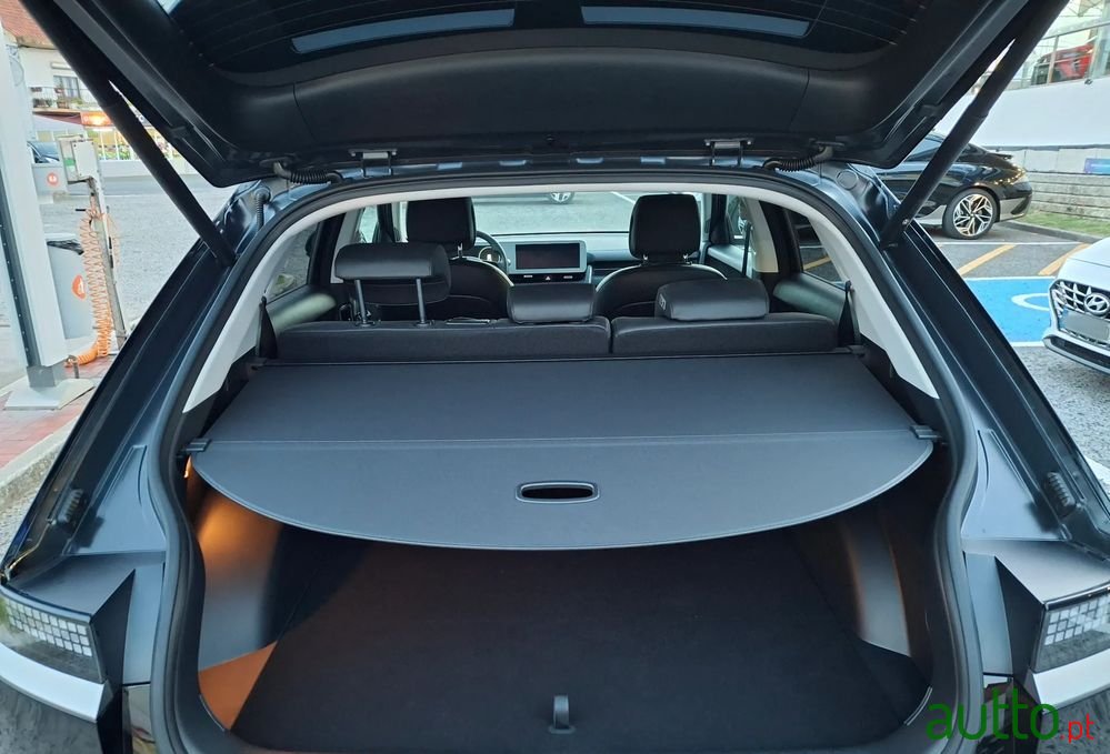 2024' Hyundai Ioniq 5 photo #5