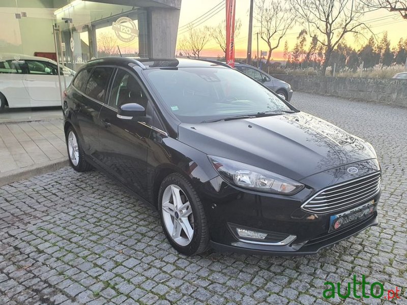 2017' Ford Focus Sw photo #3