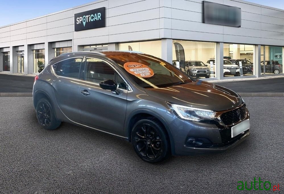 2018' DS Automobiles Ds4 photo #3