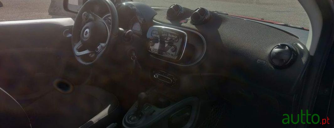 2018' Smart Fortwo photo #4