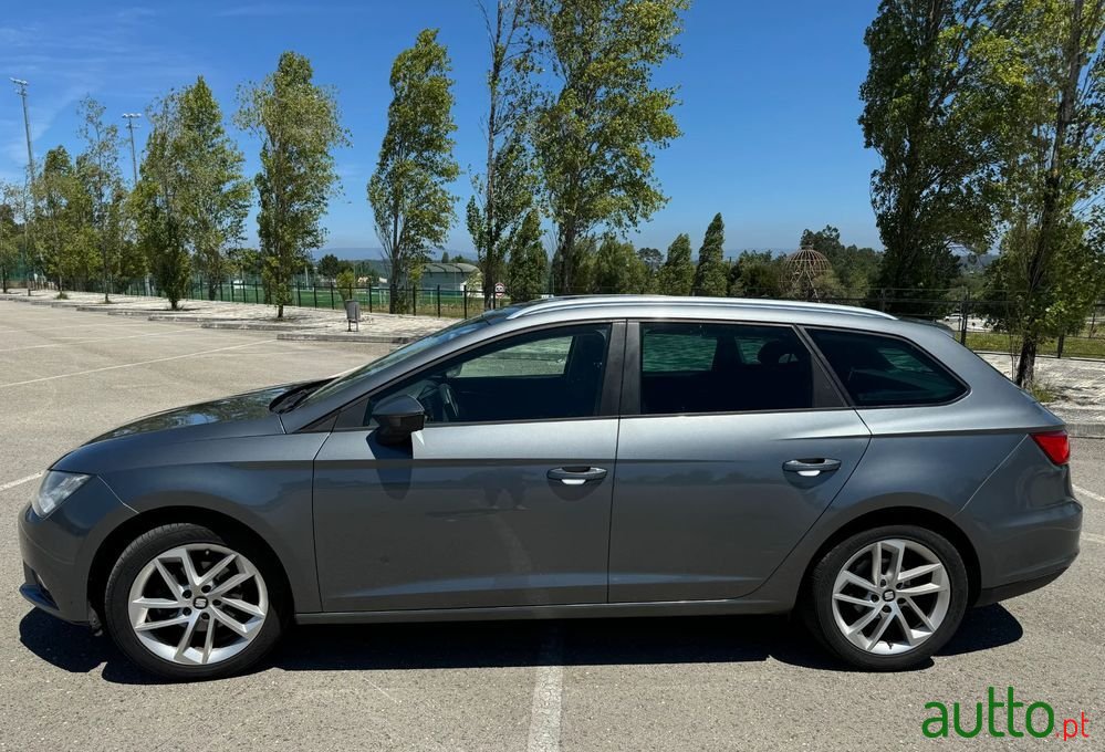 2014' SEAT Leon St photo #2