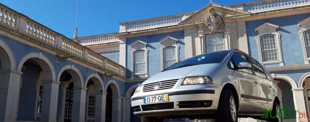 2000' Volkswagen Sharan photo #2