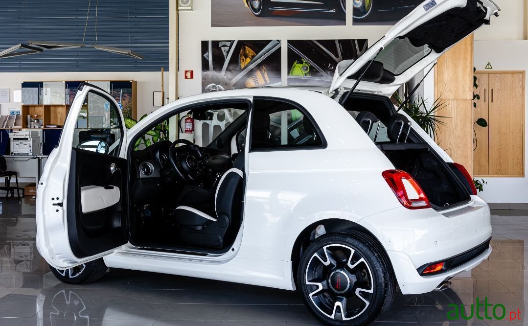 2019' Fiat 500 photo #4