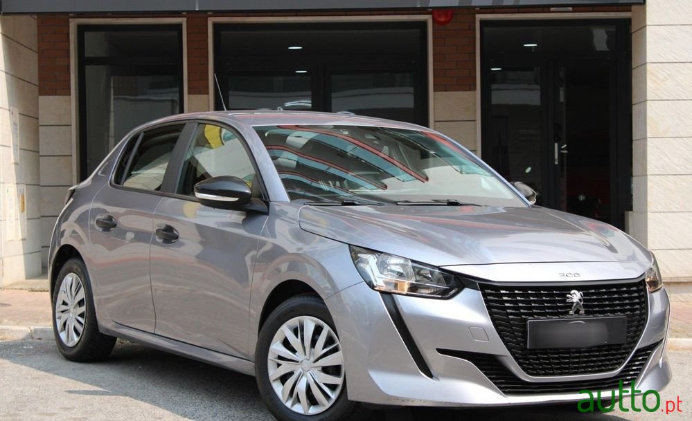 2020' Peugeot 208 photo #6