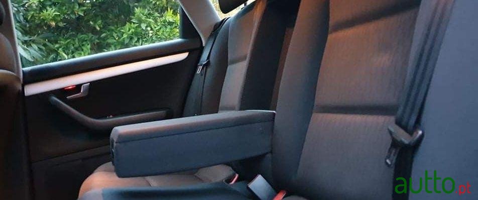 2007' Audi A4 Avant photo #1