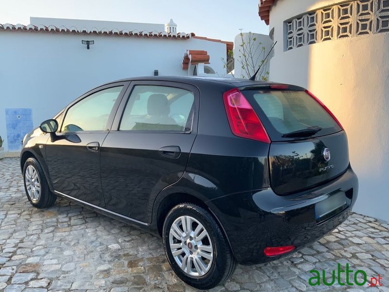 2017' Fiat Punto photo #5