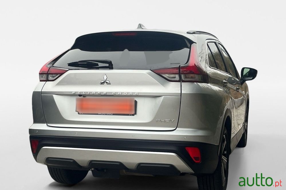 2022' Mitsubishi Eclipse Cross 2.4 Phev Estyle photo #5
